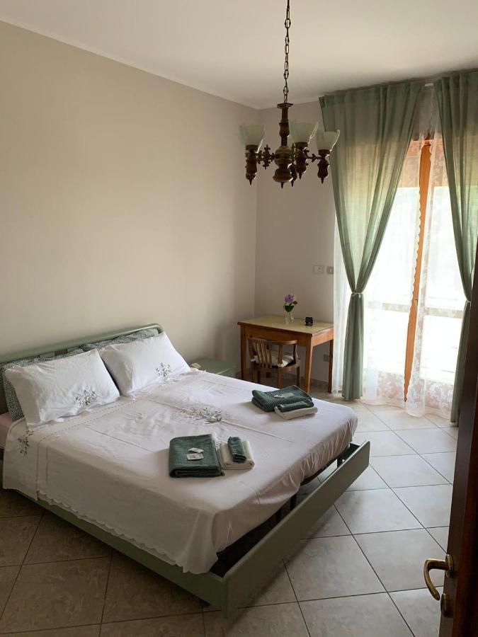La Pepita Hotel Vallo Torinese Bagian luar foto
