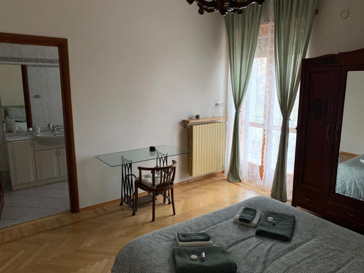 La Pepita Hotel Vallo Torinese Bagian luar foto