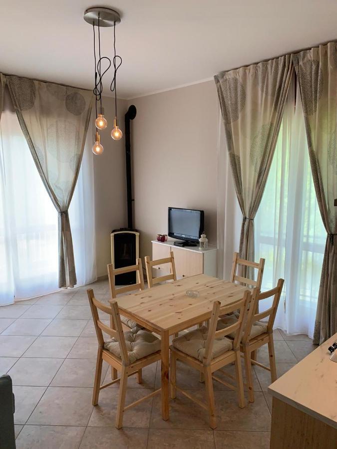 La Pepita Hotel Vallo Torinese Bagian luar foto